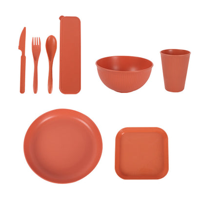 8-Piece Plastic Dinnerware Set