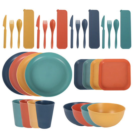 8-Piece Plastic Dinnerware Set